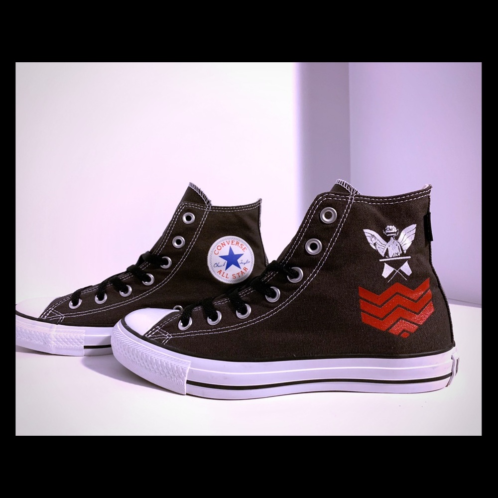 RARE Gorillaz Naval Beluga Converse Chuck TaylorM6